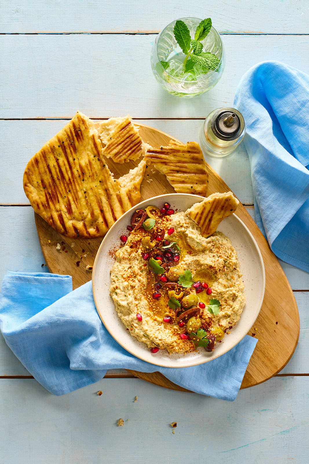 Recept: Baba ganoush met gegrild naanbrood. De ultieme dip! 