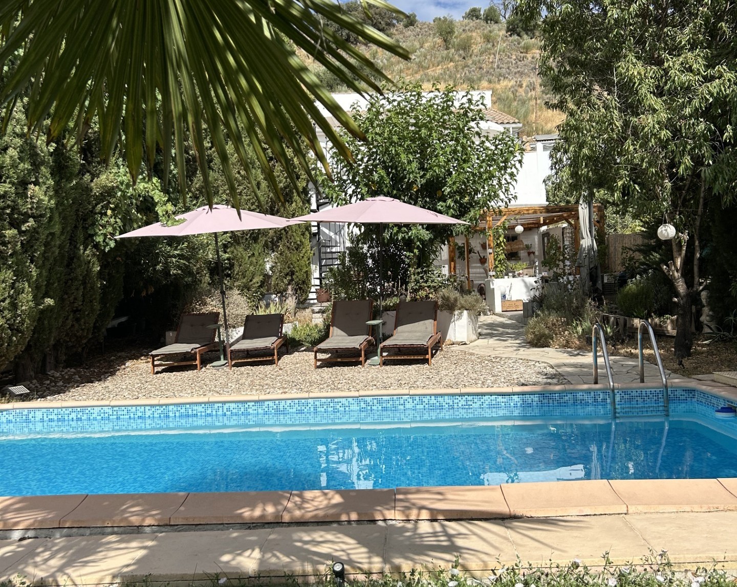 Zon, cultuur, natuur en gastvrijheid bij Casa La Nuez in Andalusië
